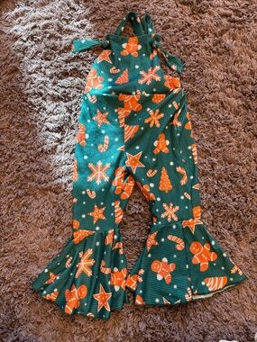 Green Holiday Gingerbread Ruffle Overalls